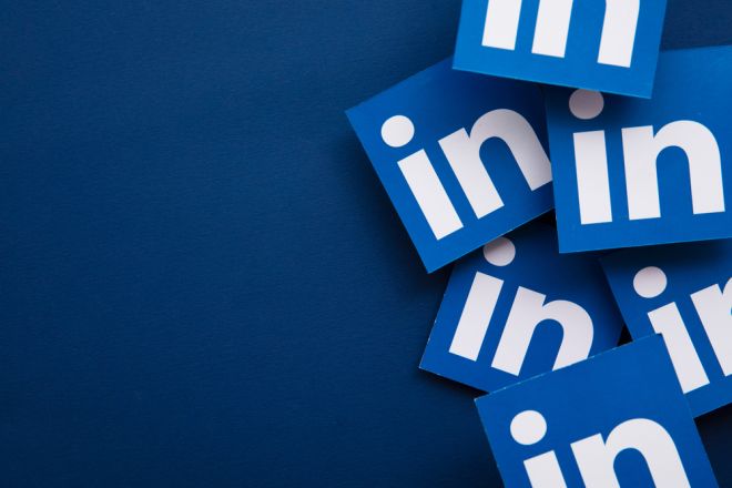 Find accurate connections! LinkedIn industry screening helps expand your LinkedIn network.